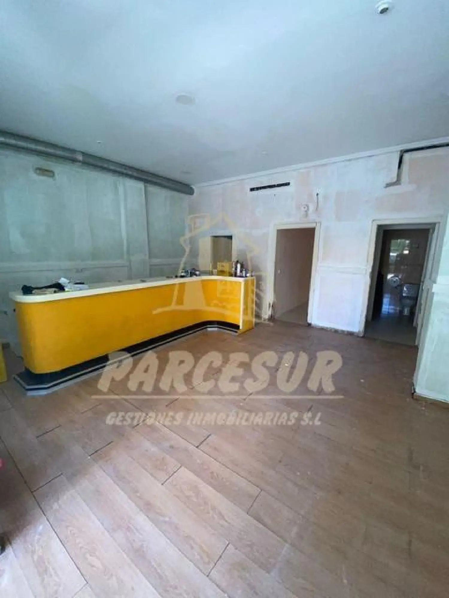  till salu lokal Brillante Córdoba 1