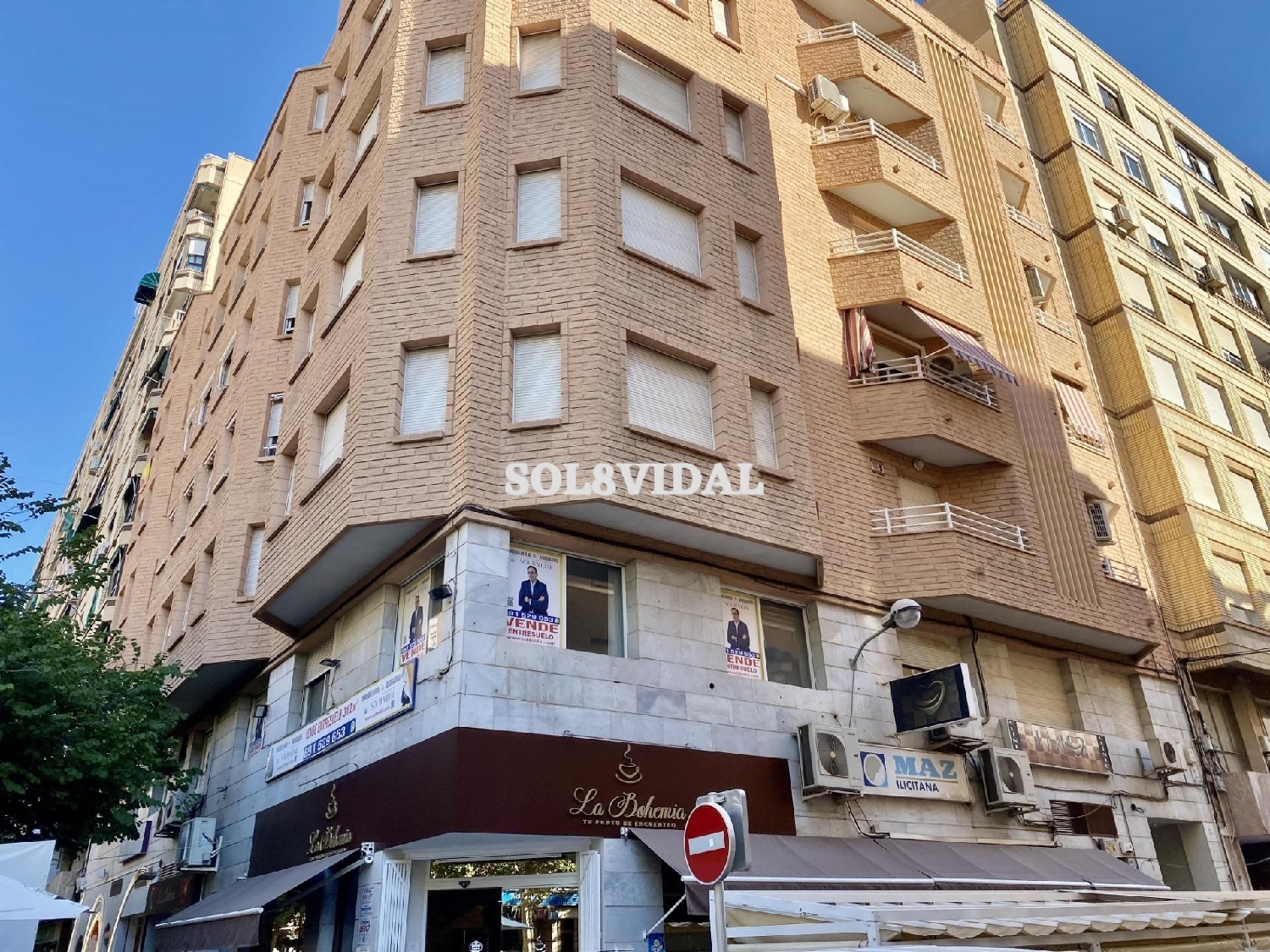  till salu lokal Lomas De Campoamor Baix Segura 1
