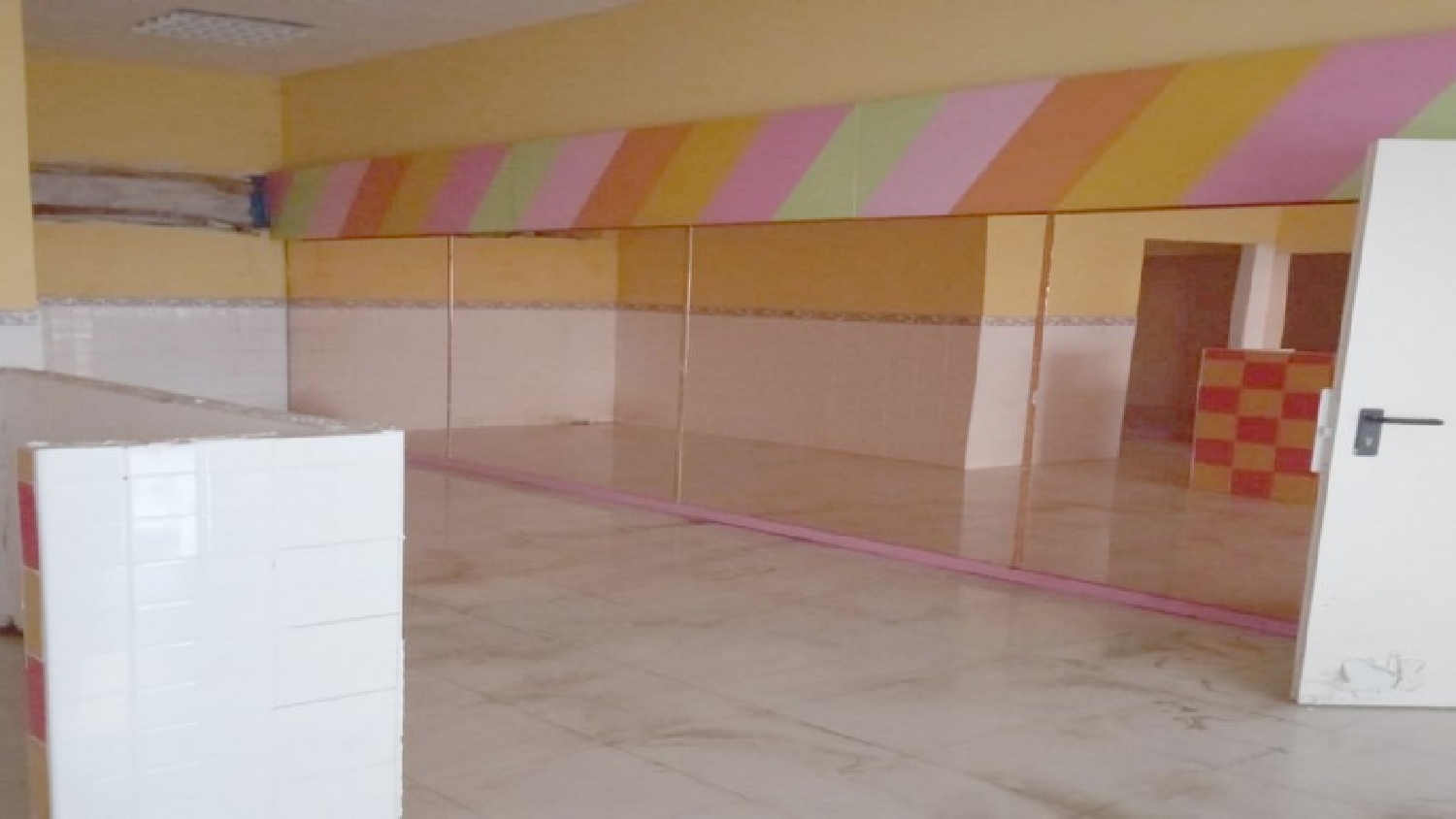  till salu lokal Casablanca Bajo Guadalquivir 11
