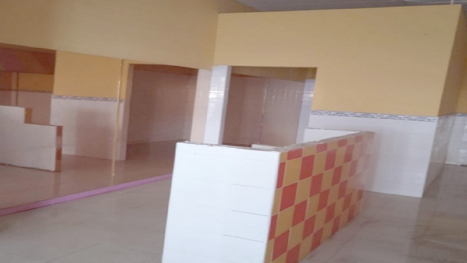  till salu lokal Casablanca Bajo Guadalquivir 9