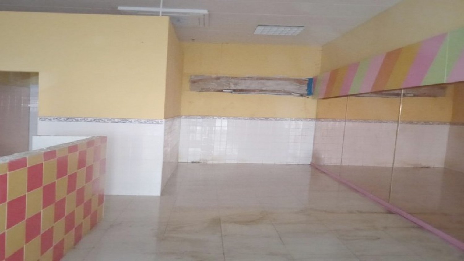  till salu lokal Casablanca Bajo Guadalquivir 7