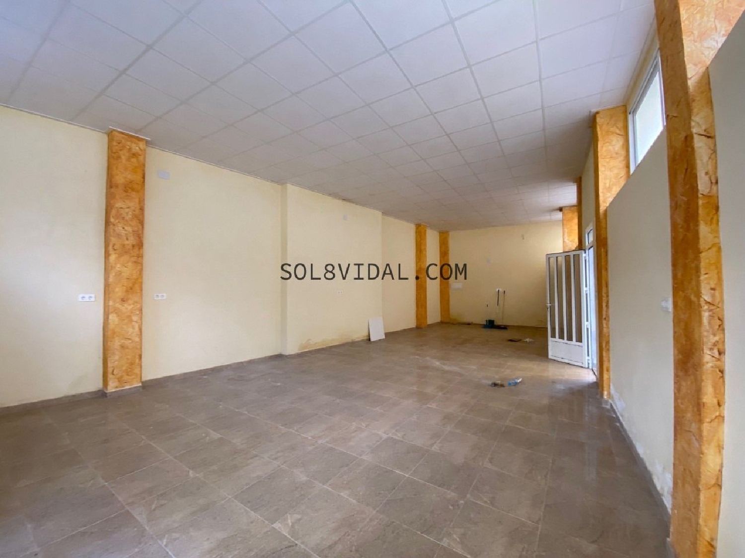  till salu lokal El Arenal Baix Segura 6