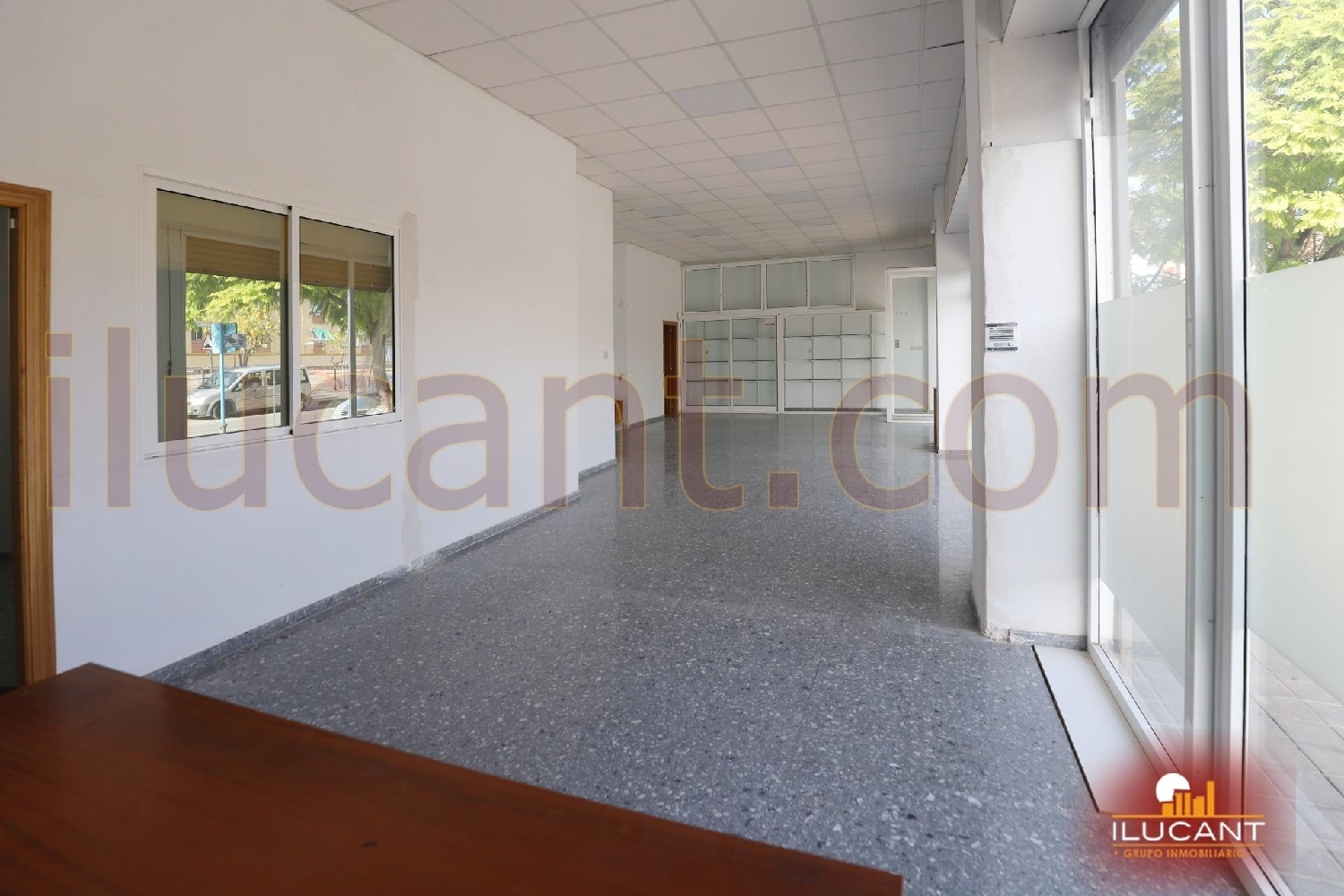 till salu lokal Pla De La Cova Alacantí 3