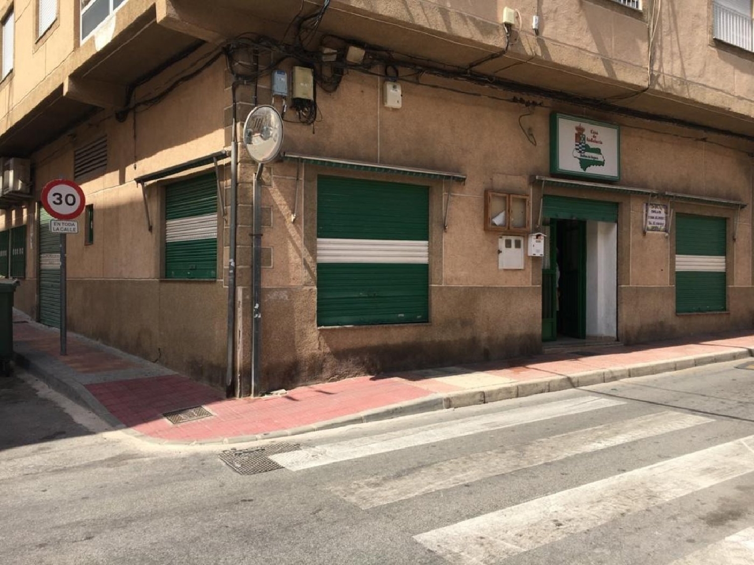  till salu lokal Los Conejos Vega Media Del Segura 1