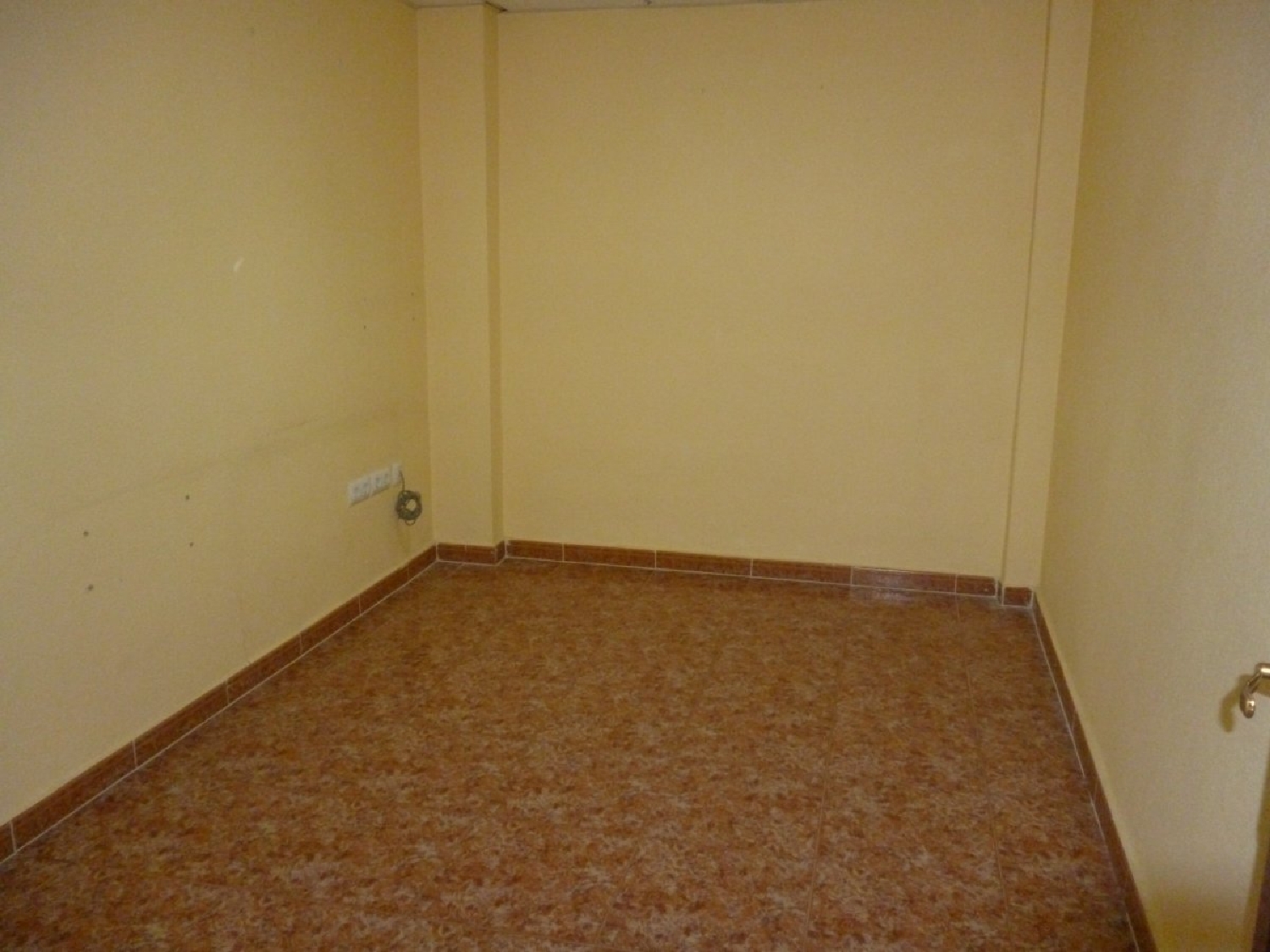  till salu lokal Los Fresnos Badajoz 6
