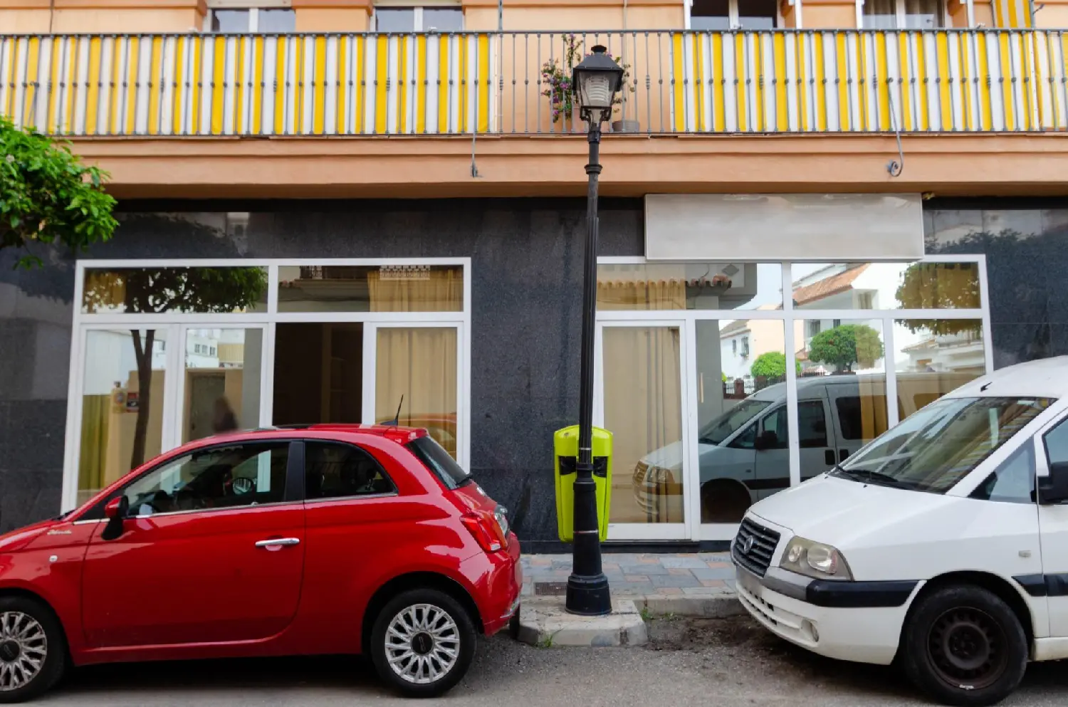  till salu lokal Los Pacos Costa Del Sol Occidental 1