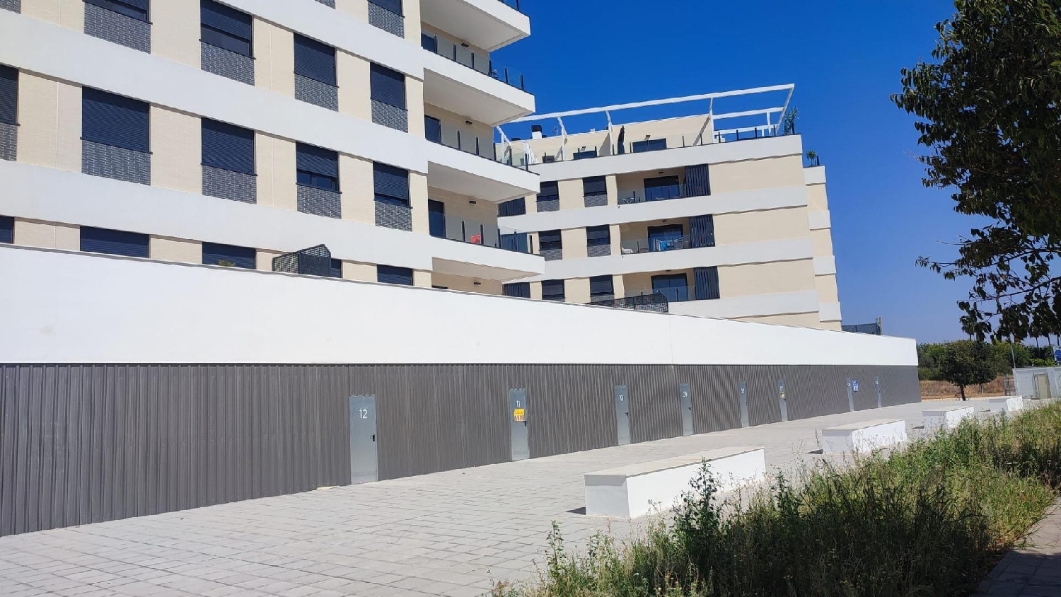 till salu lokal Mairena Del Aljarafe Metropolitana De Sevilla 2