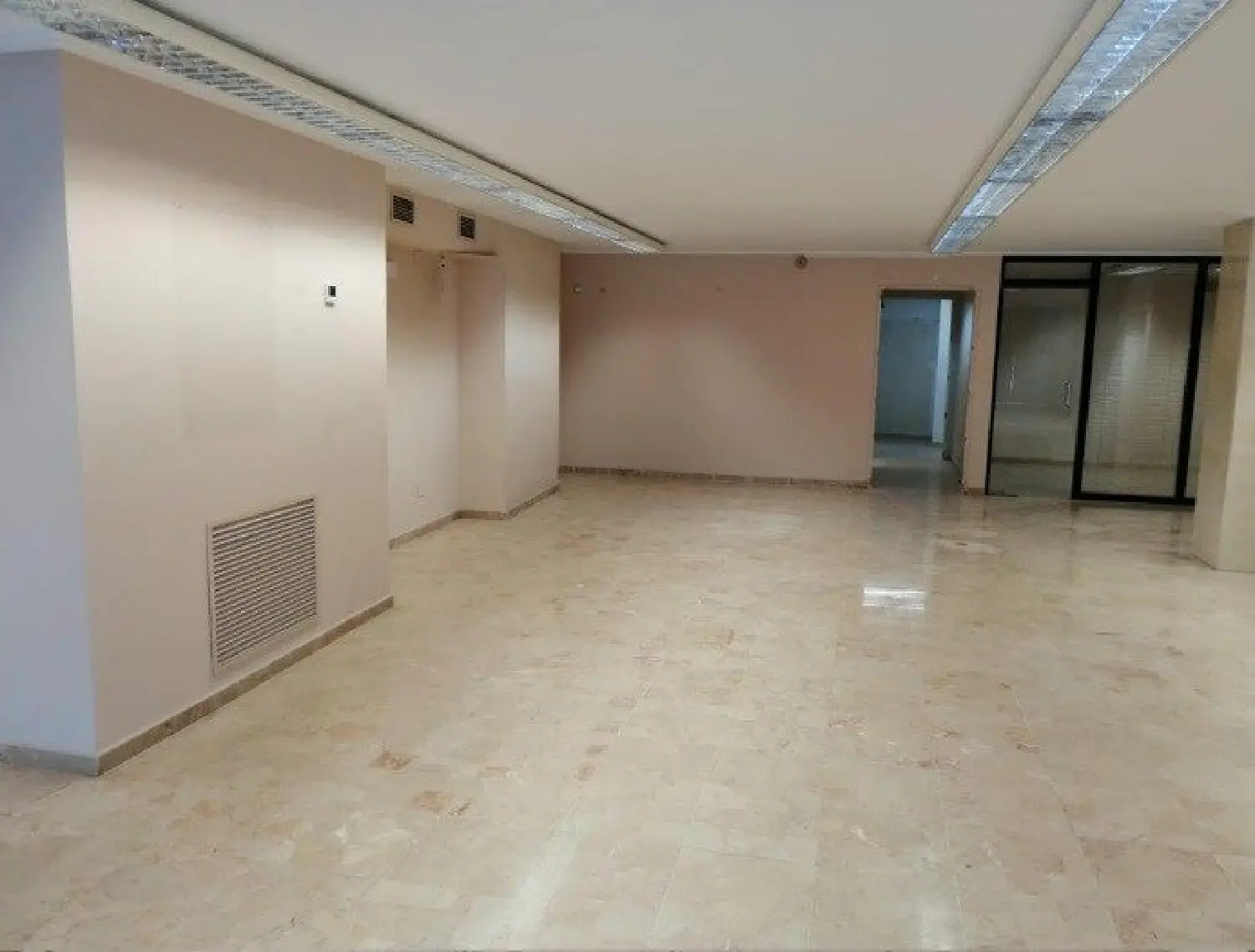  till salu lokal Manacor Llevant 1