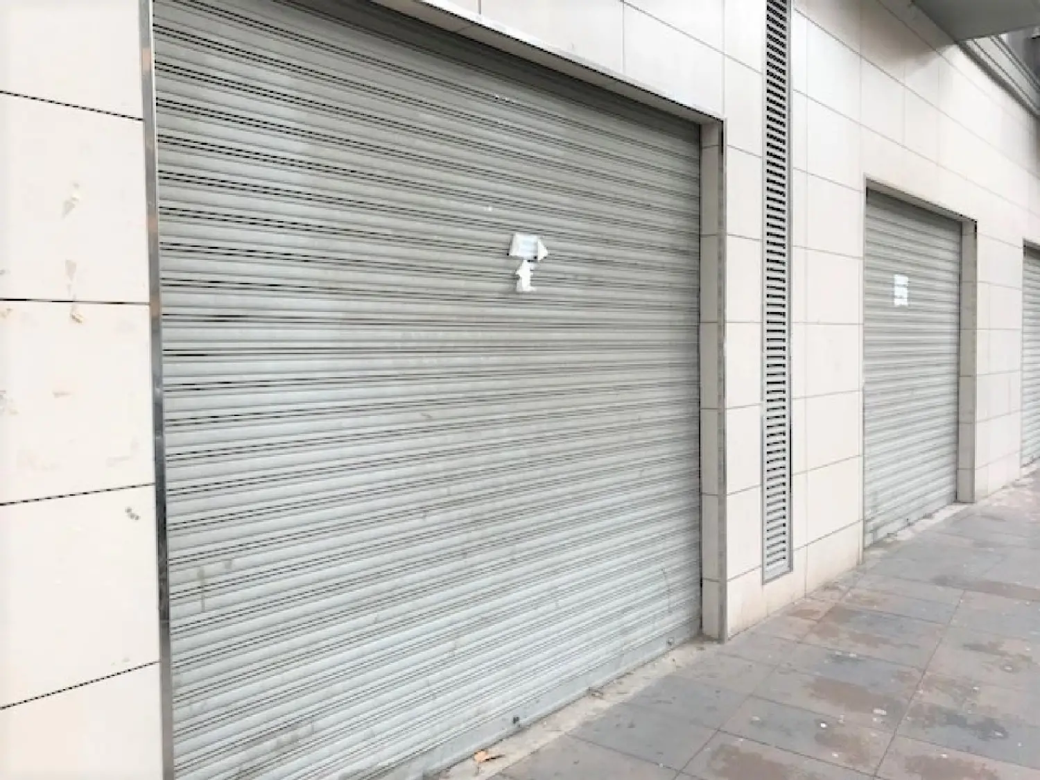  till salu lokal El Montemayor Horta Oest 1