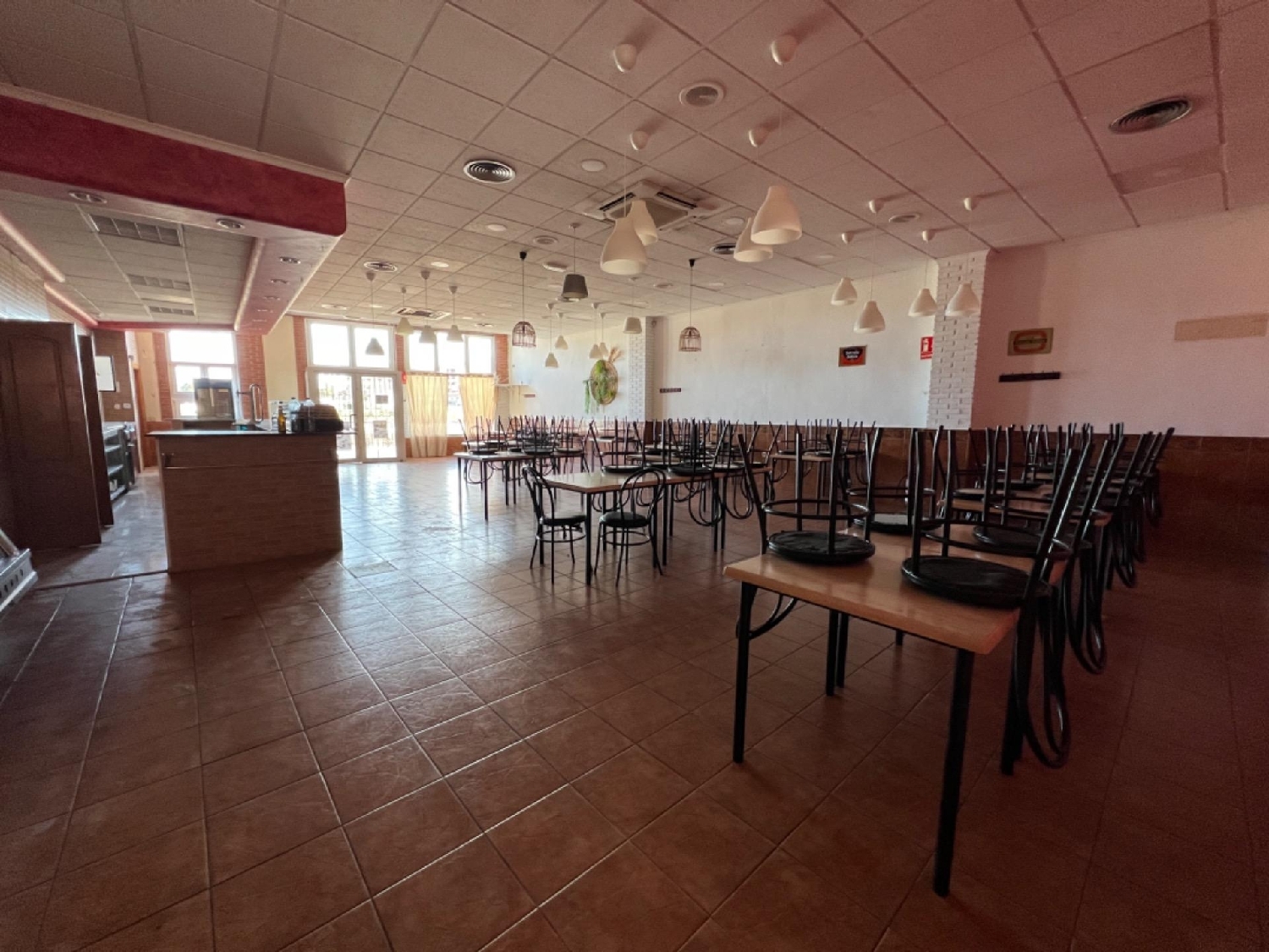 till salu lokal Maravisa i Camp De Túria 6