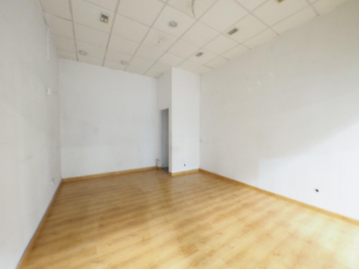 en venta local Manresa Bages 3