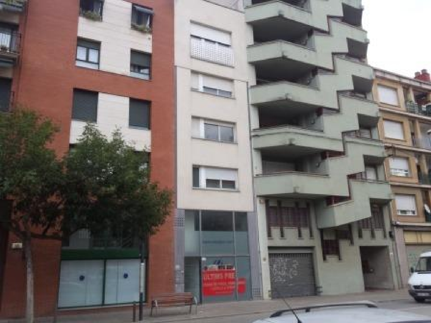  till salu lokal Mercadal Gironès 1