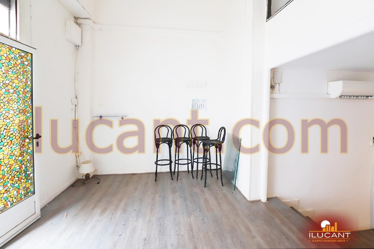  till salu lokal Mercado Alacantí 7