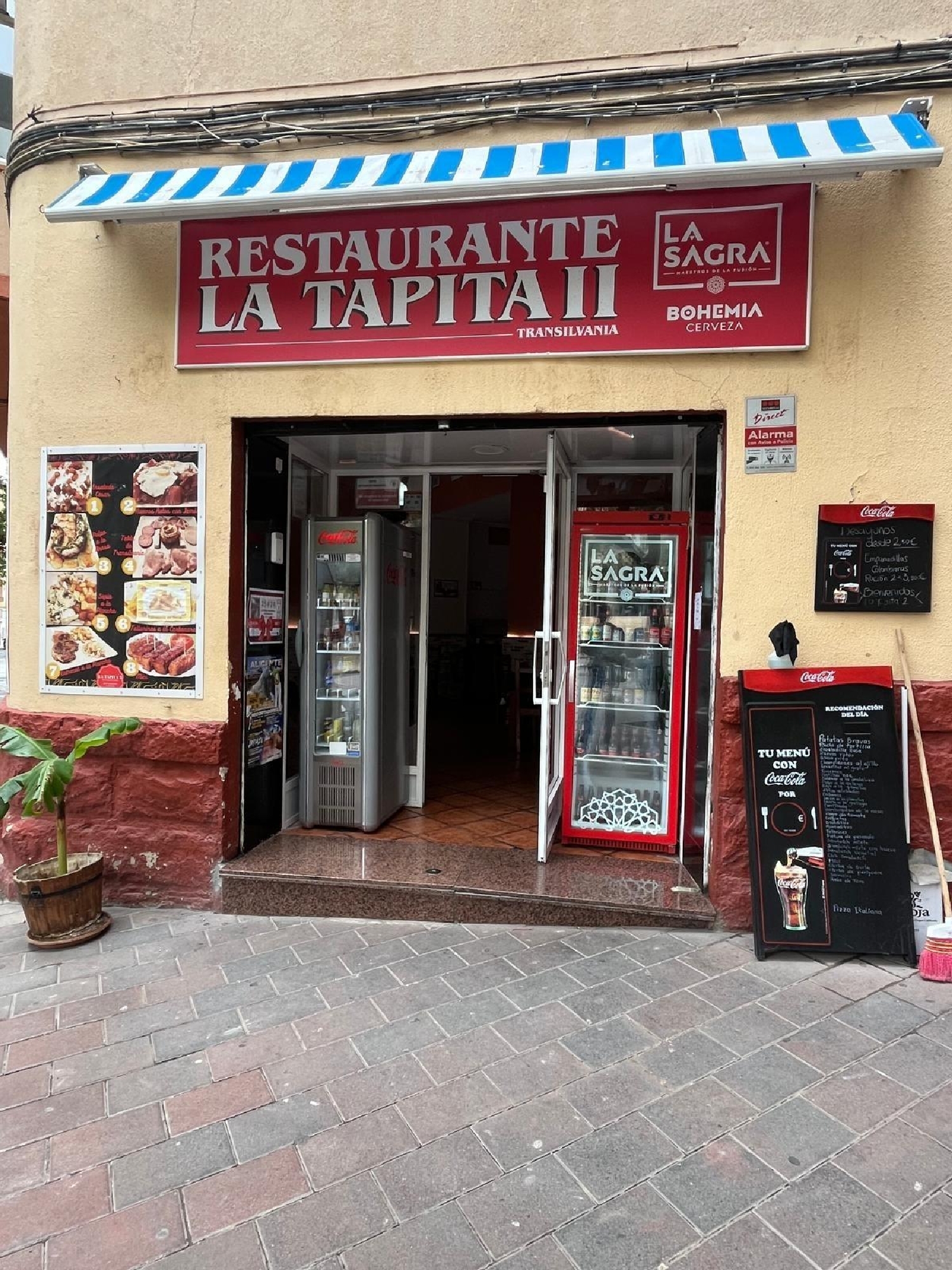  till salu lokal Mercado Alacantí 8