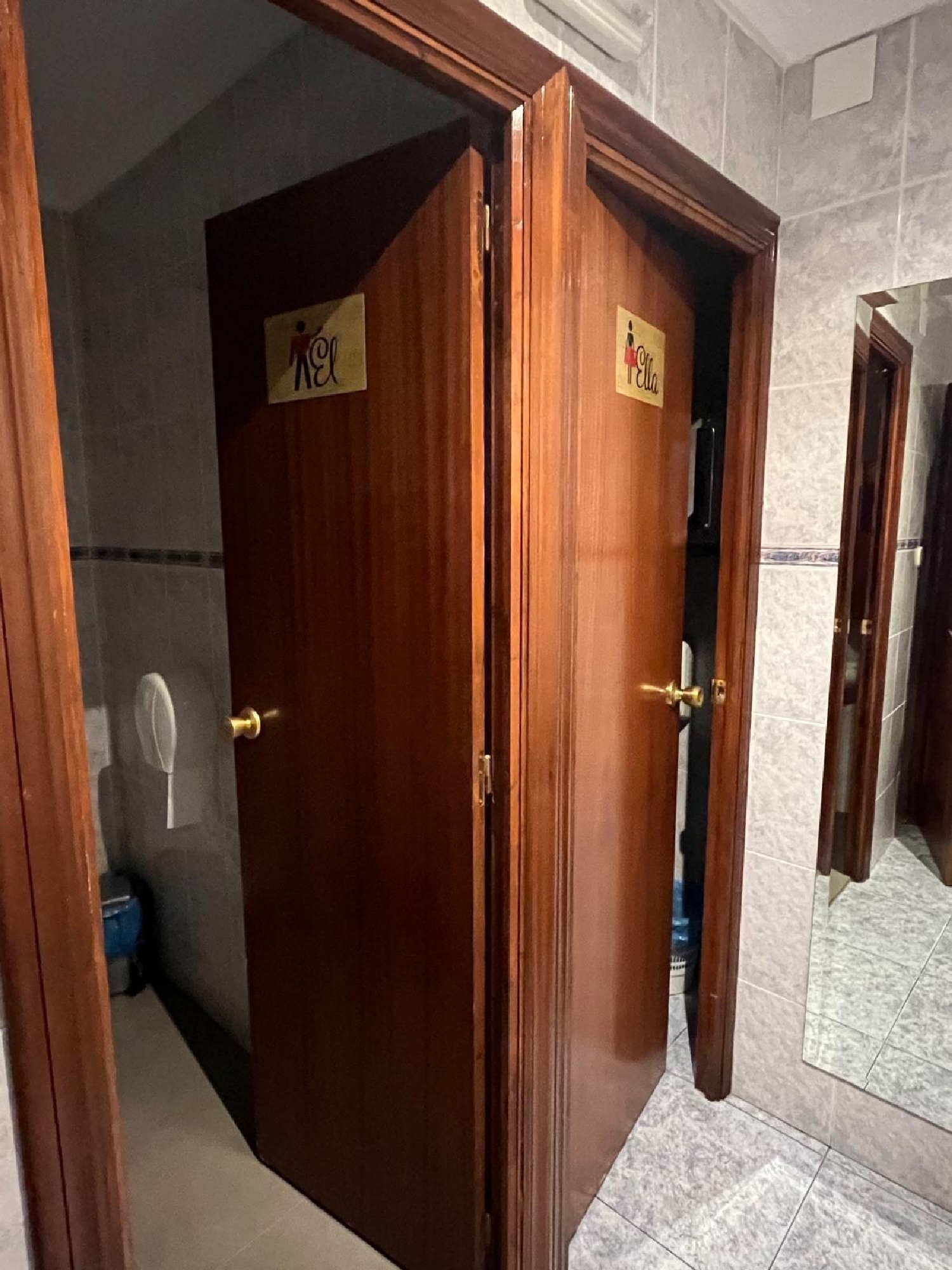 till salu lokal Mercado Alacantí 2