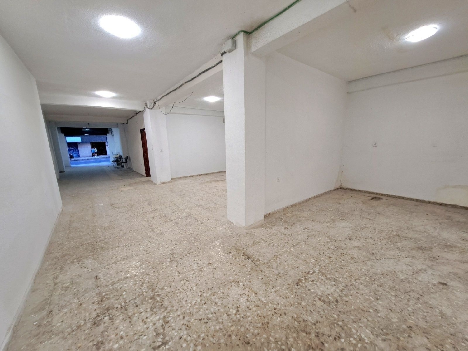  till salu lokal Mercado Alacantí 4
