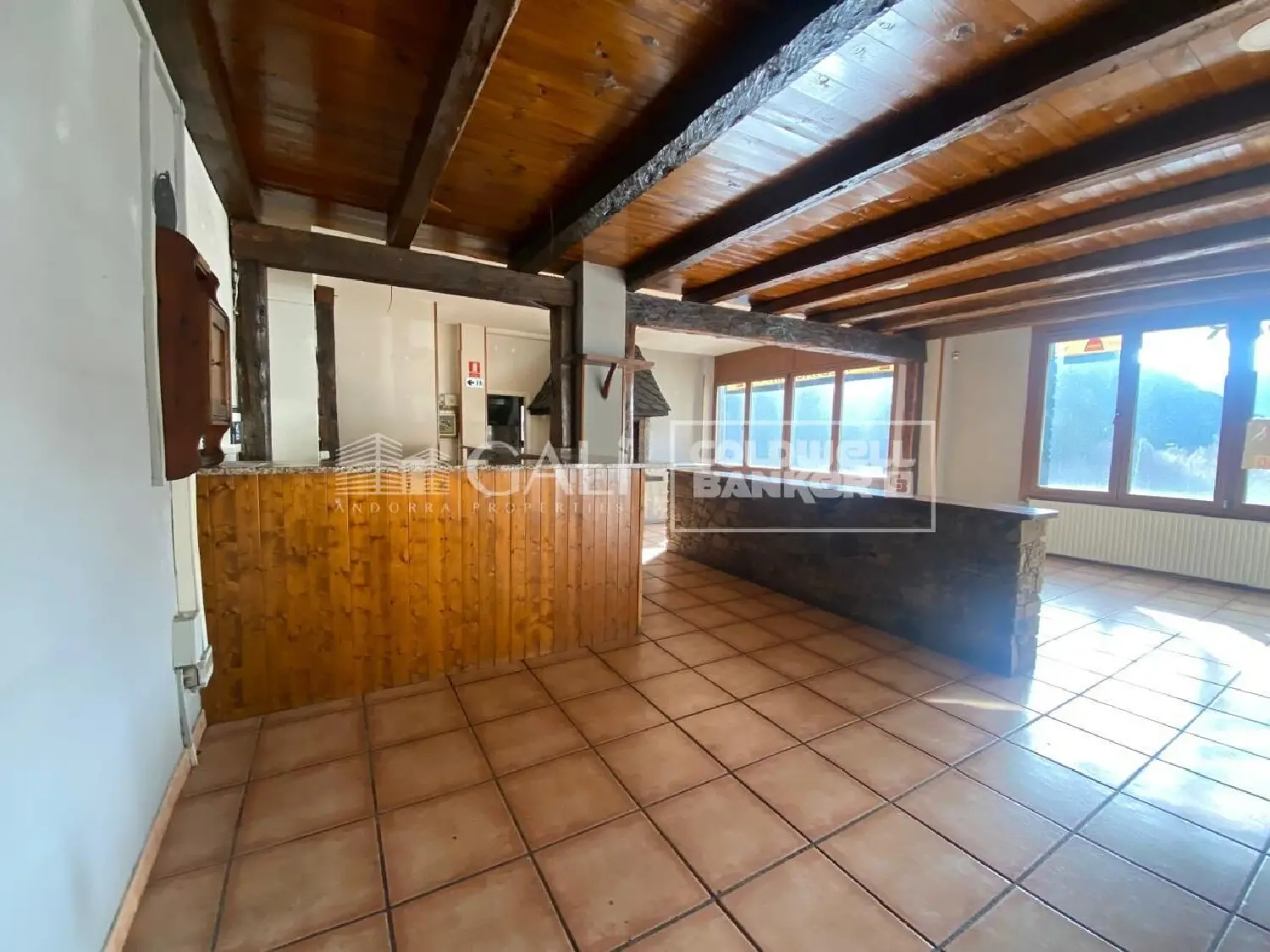  till salu lokal El Tarter Canillo 1