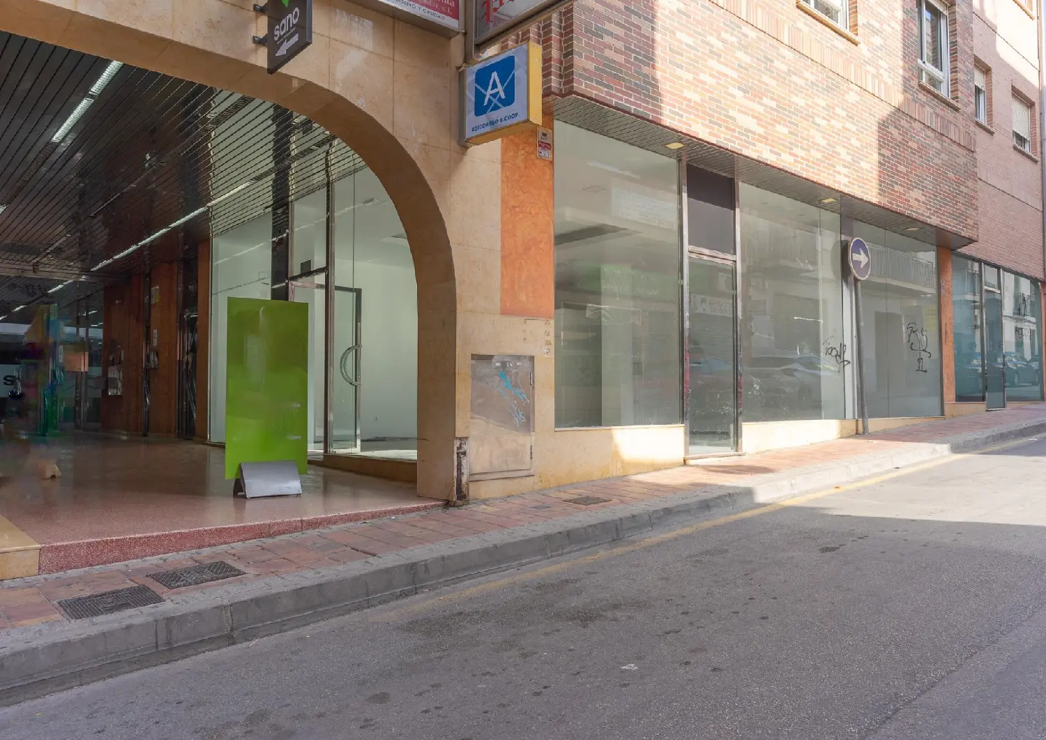  till salu lokal Romeral Vega Media Del Segura 19