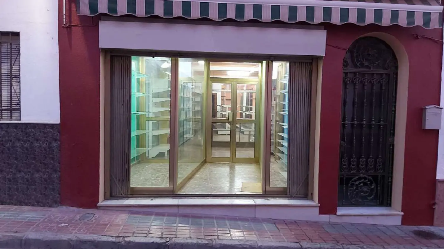 till salu lokal Mollina Antequera 1