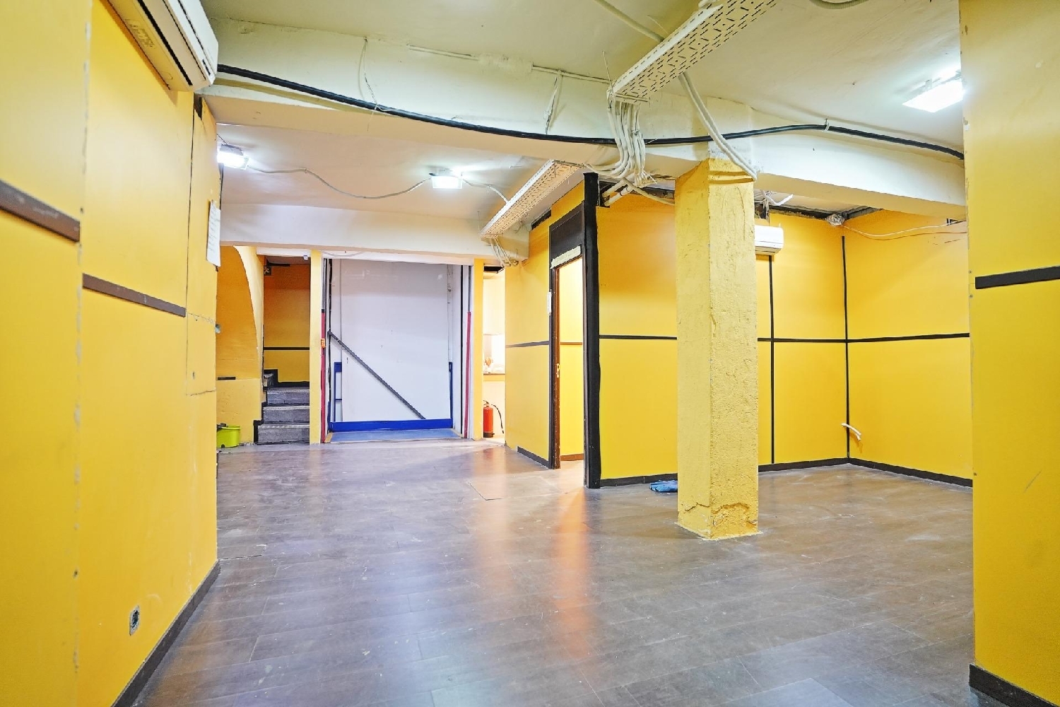  till salu lokal Moncloa-Casa De Campo Madrid Capital 1