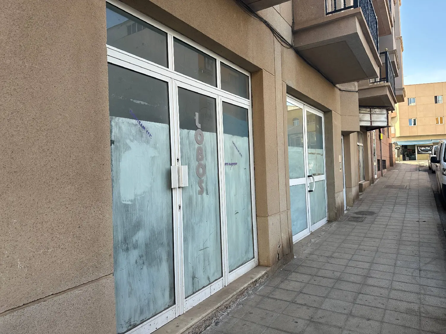 till salu lokal Mondragón Área Este 3