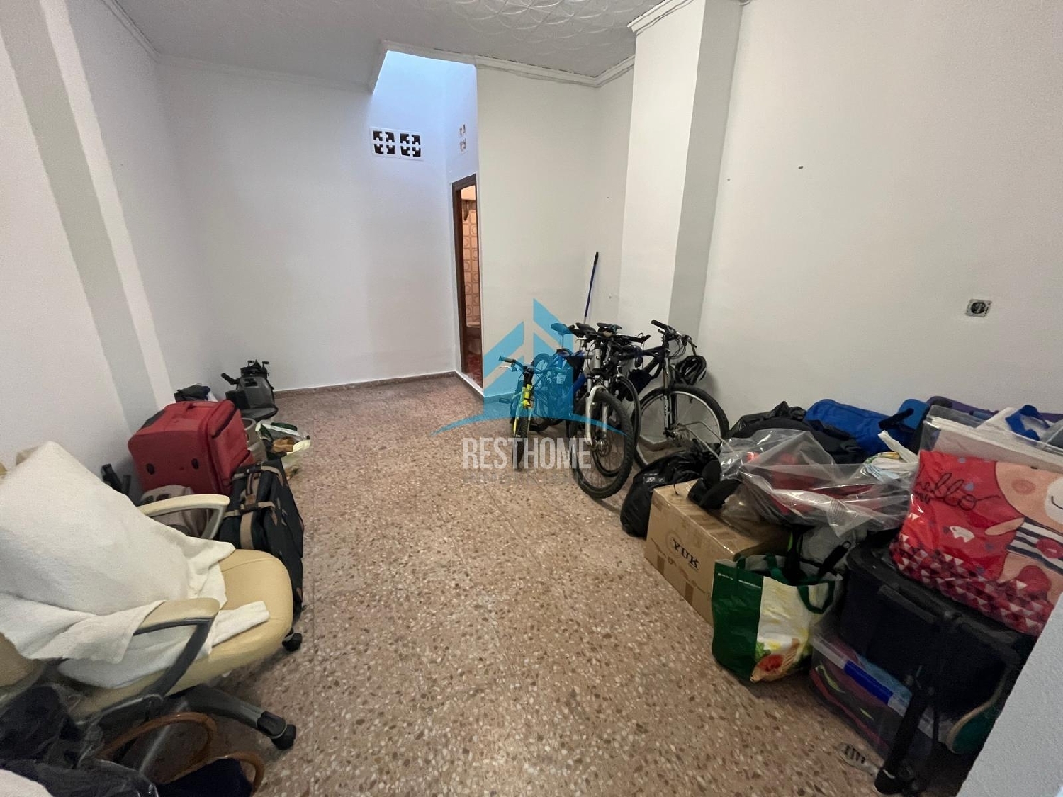  till salu lokal Fernandet Ribera Baixa 3
