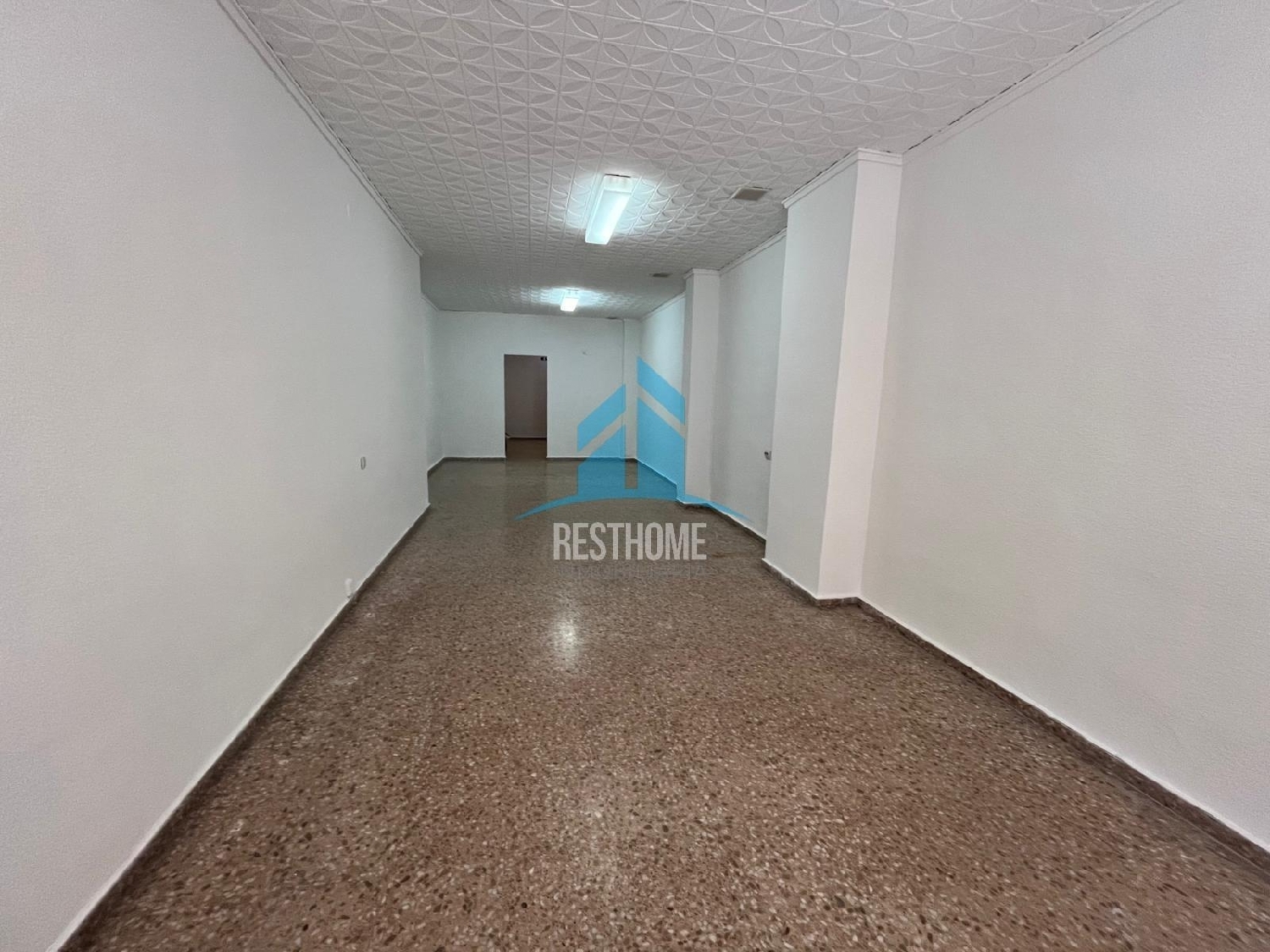  till salu lokal Fernandet Ribera Baixa 1