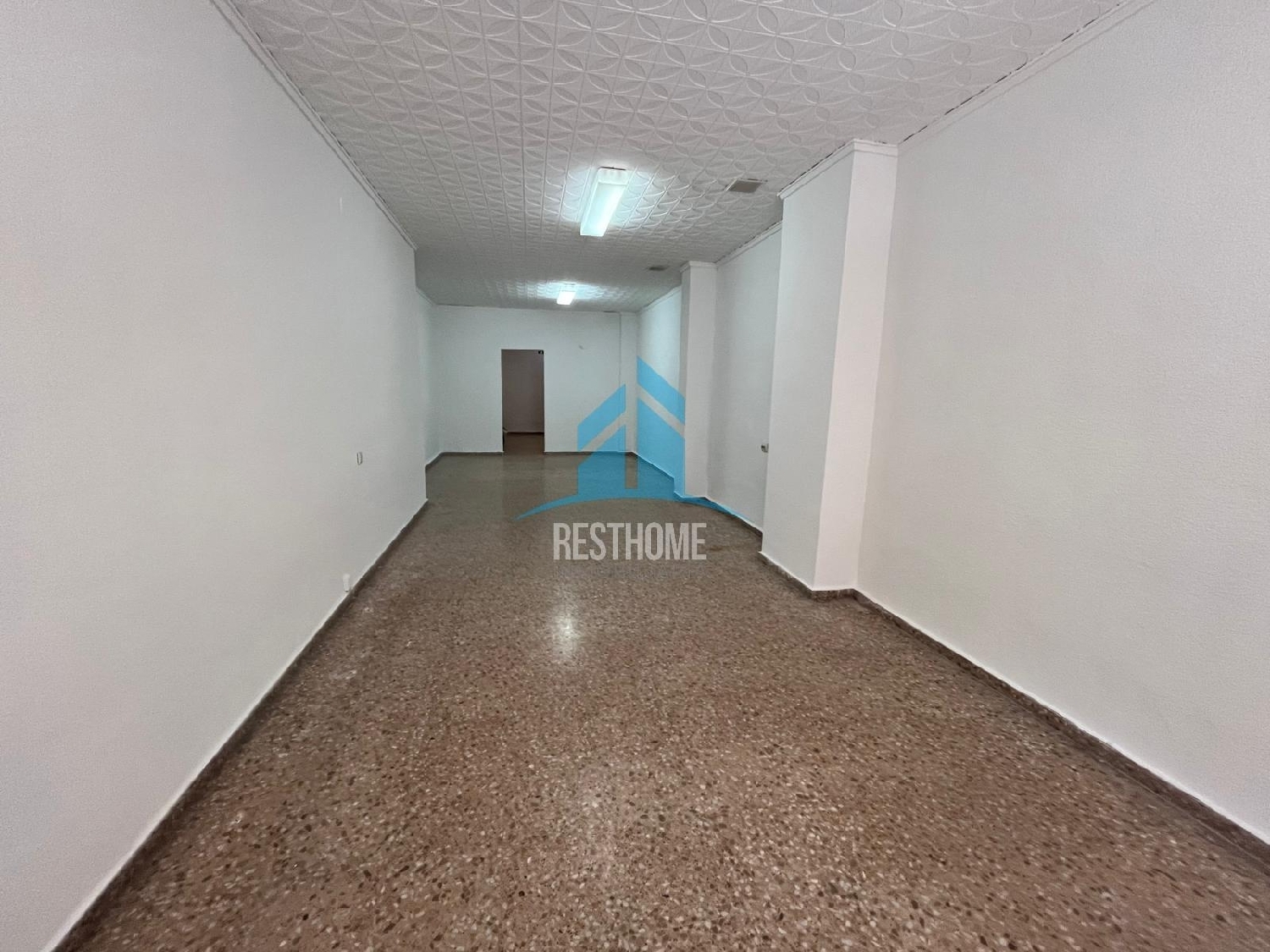  till salu lokal Fernandet Ribera Baixa 6