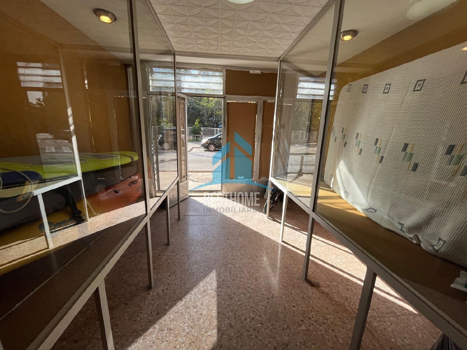  till salu lokal Fernandet Ribera Baixa 5