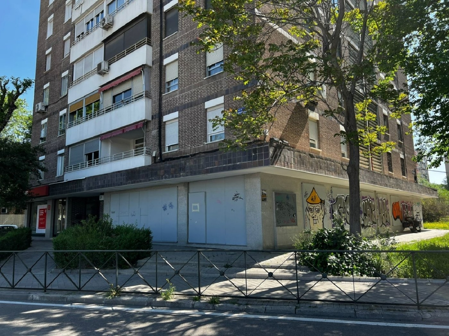  till salu lokal Moratalaz-Vinateros Madrid Capital 1