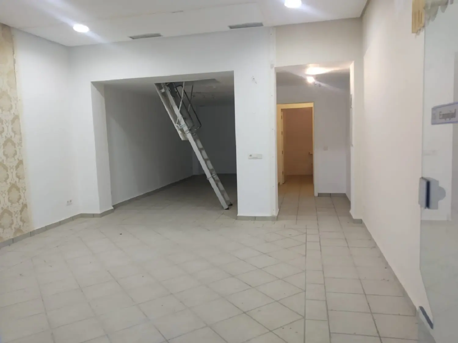 till salu lokal Veredón De Los Pinos Córdoba 2