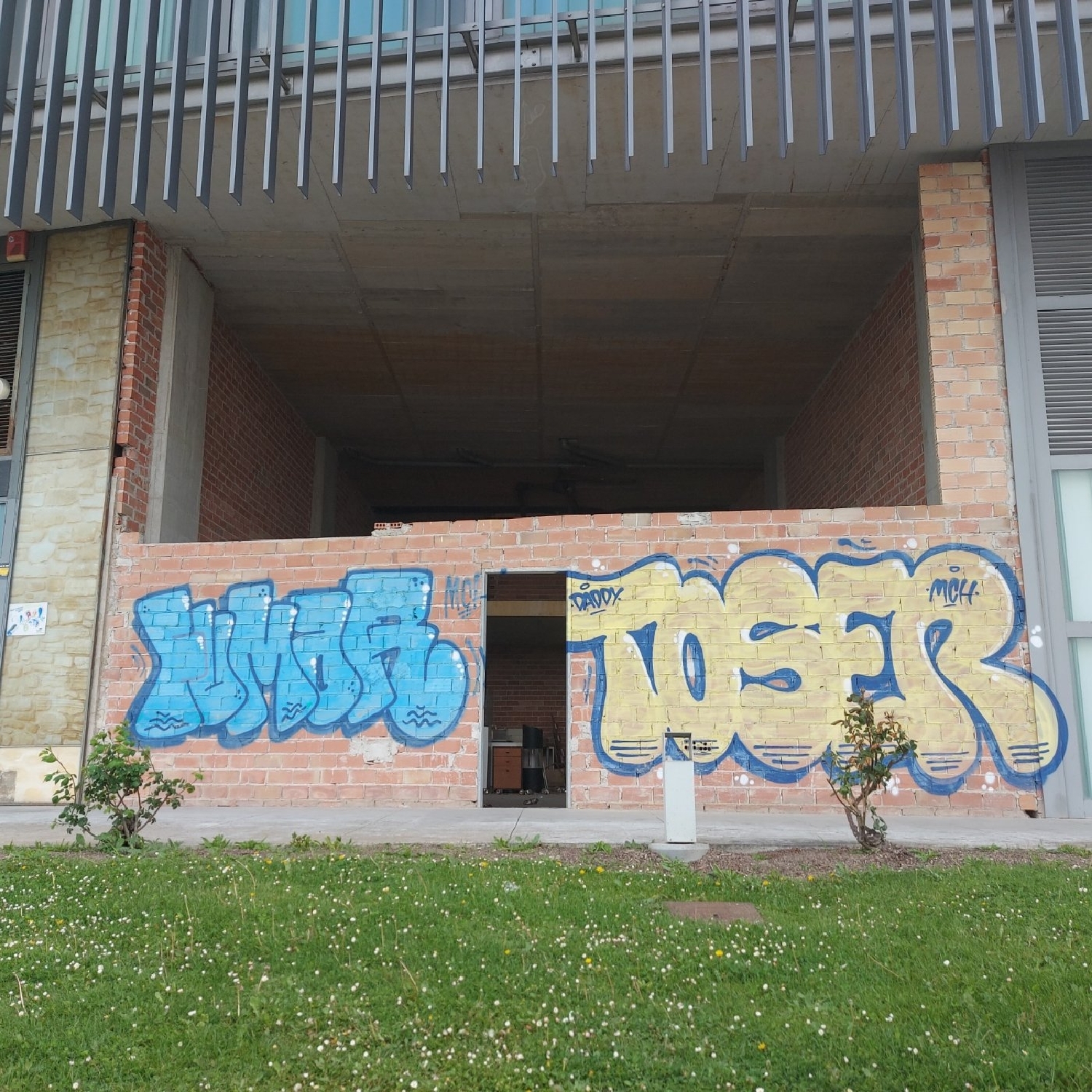 till salu lokal Mutilva Alta Pamplona 2