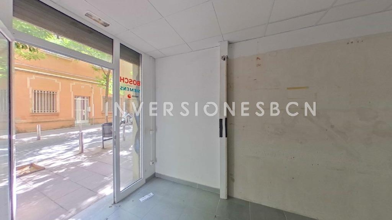  till salu lokal Nou Barris-Porta Barcelonès 1
