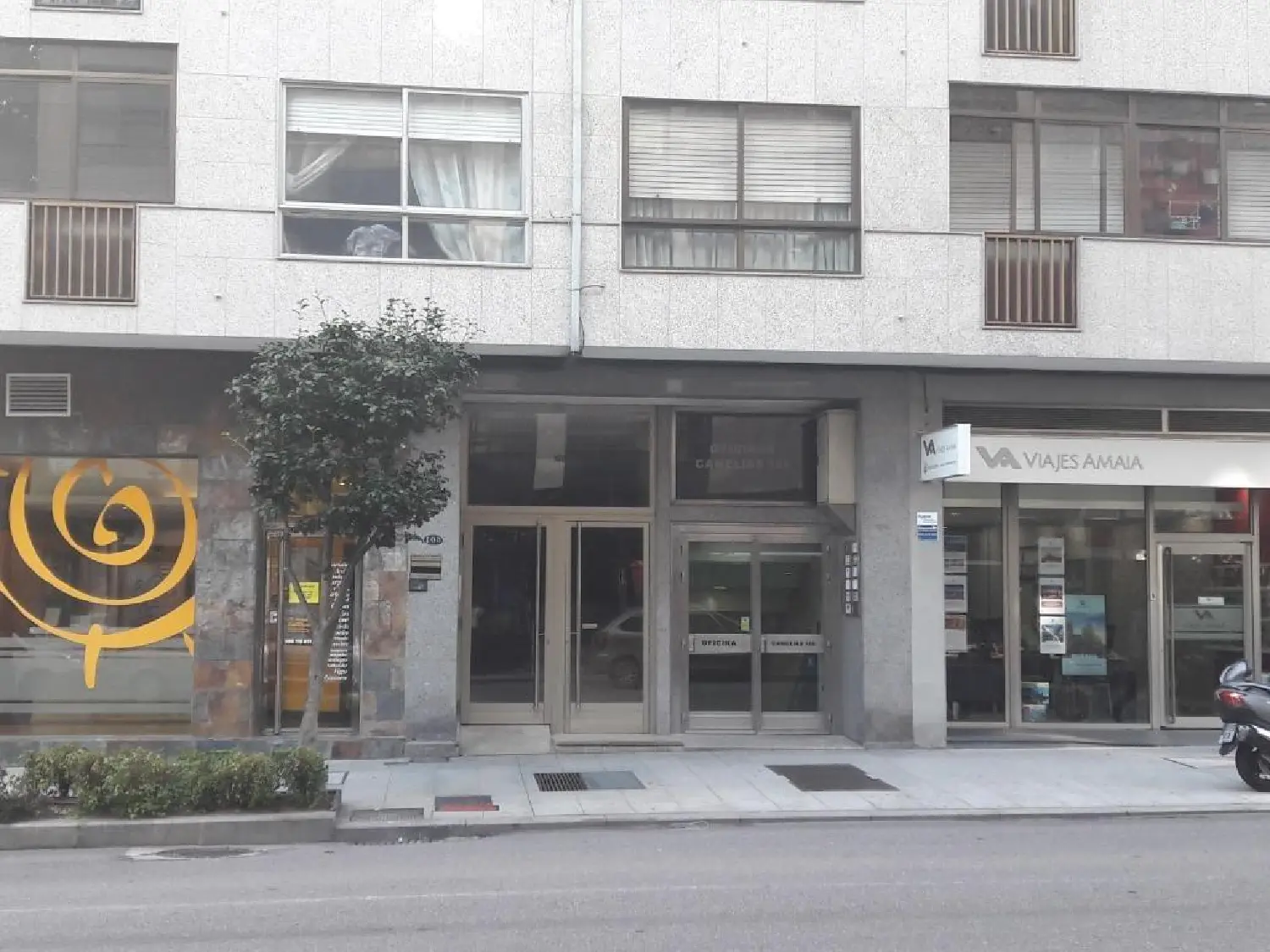 till salu lokal O Carme Vigo 2