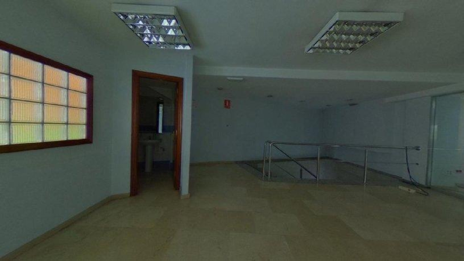  till salu lokal O Carme Vigo 4