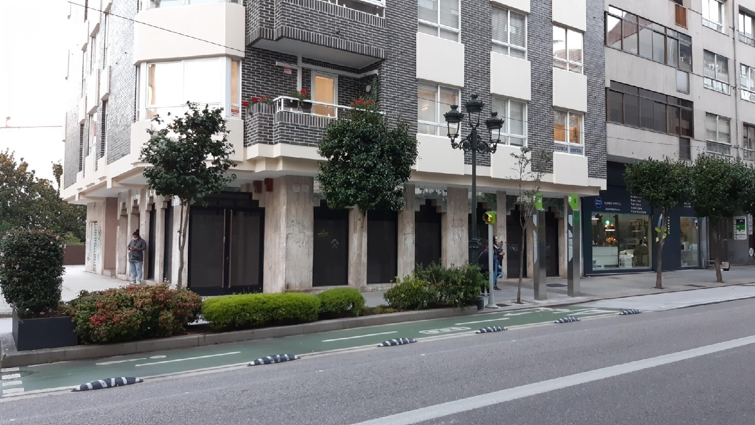  till salu lokal O Carme Vigo 4