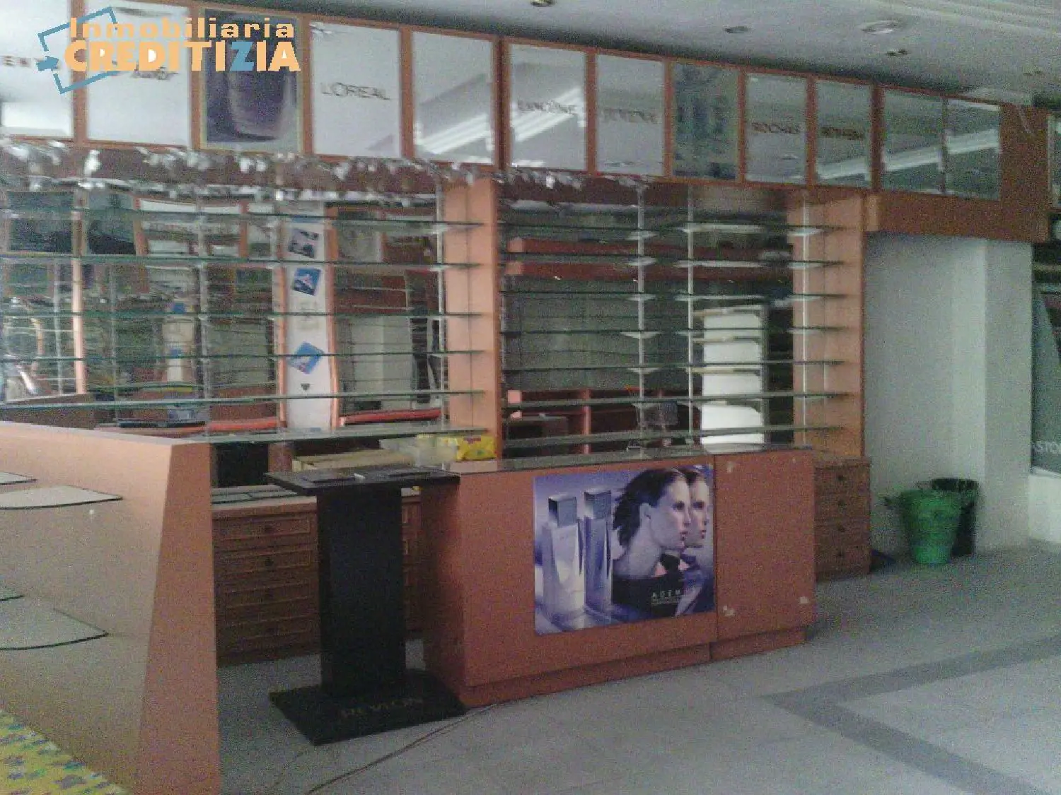  till salu lokal O Castro Vigo 1