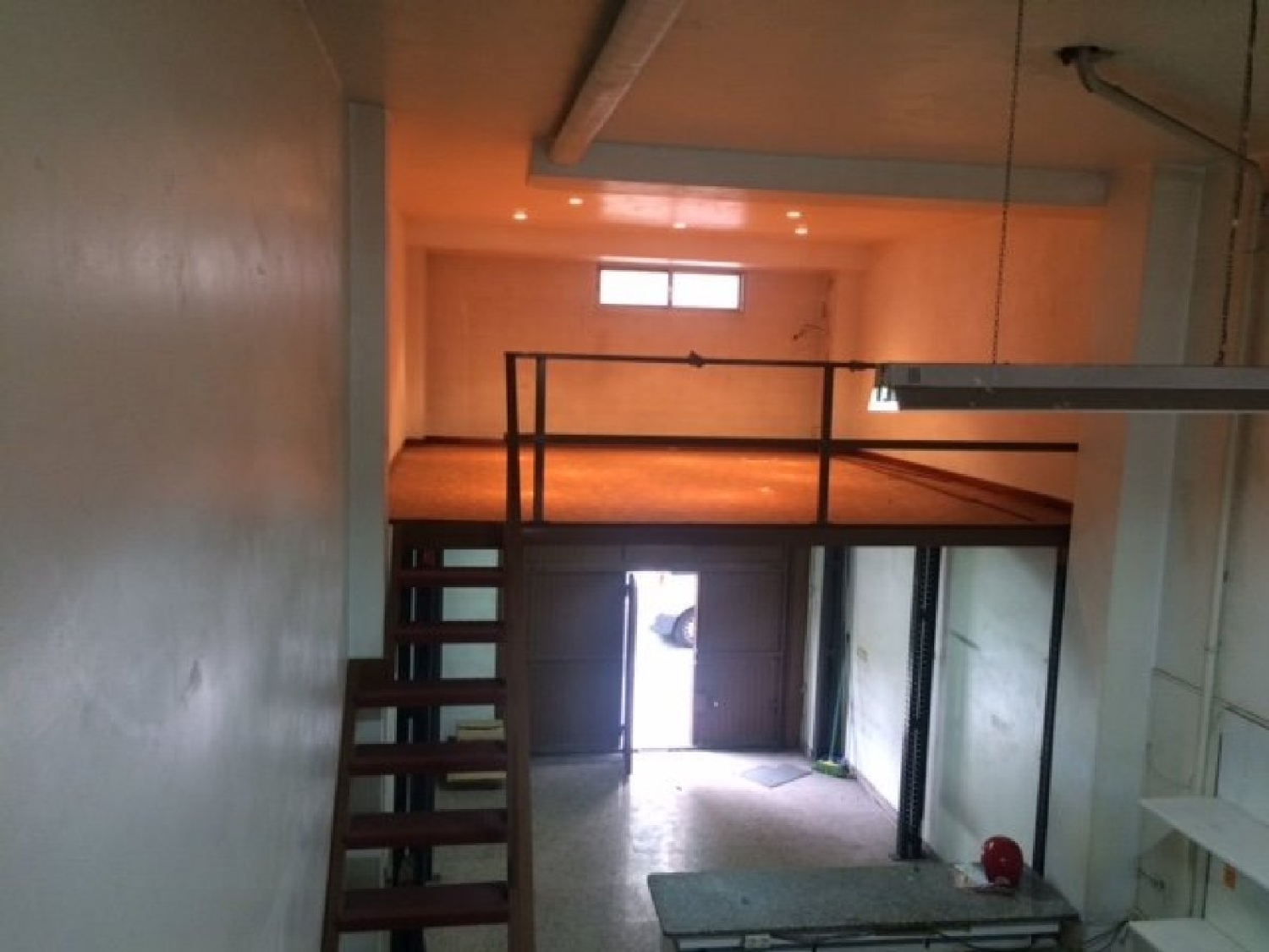  till salu lokal O Castro Vigo 5