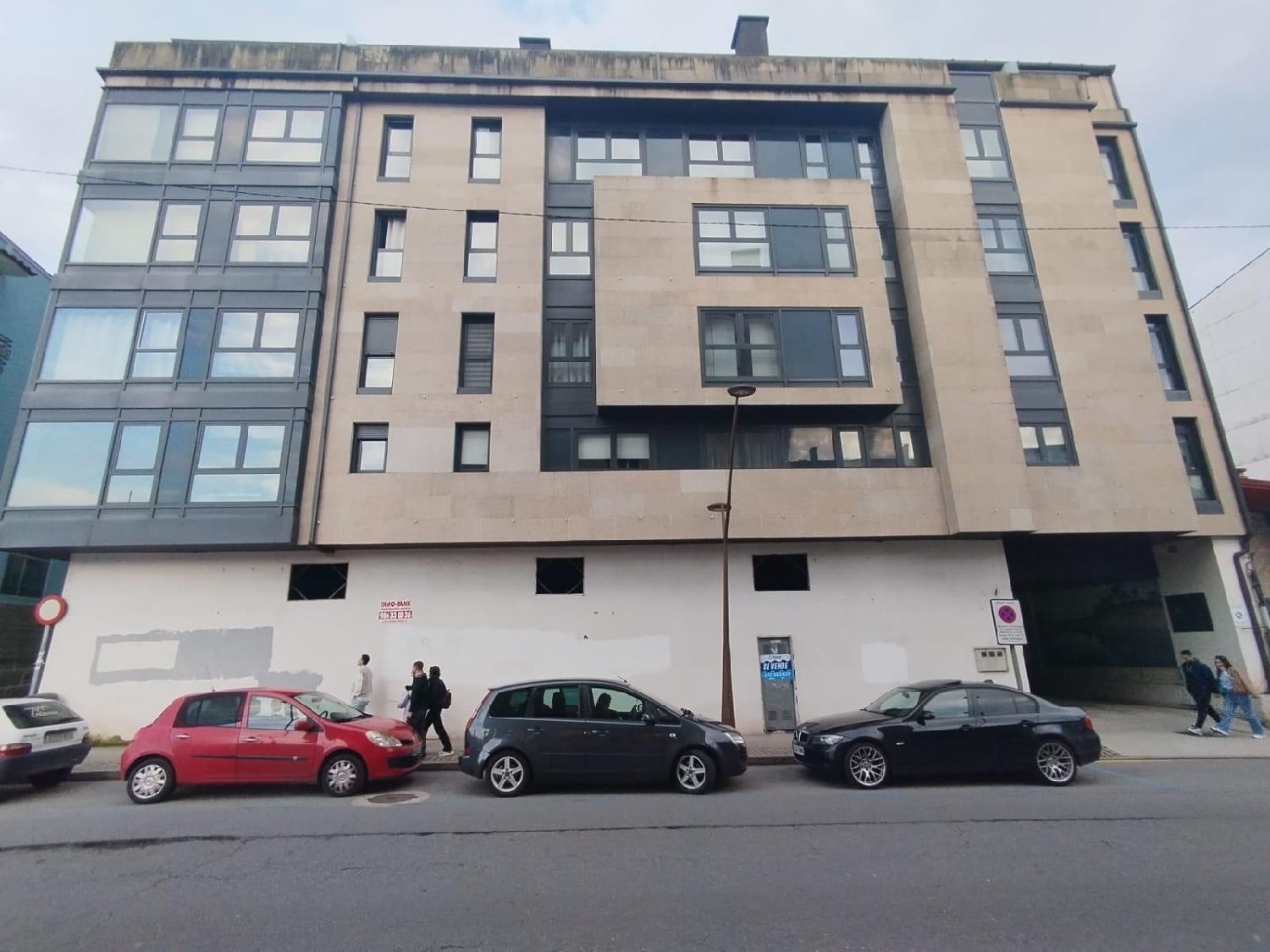  till salu lokal O Porriño Vigo 1