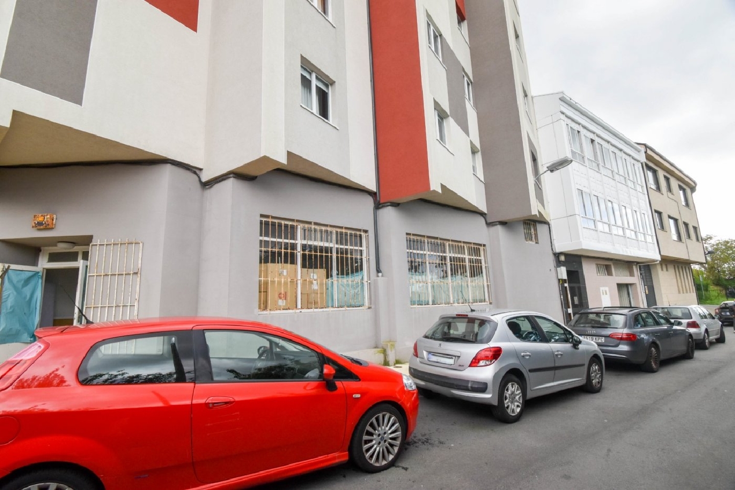  till salu lokal Oleiros Coruña 6
