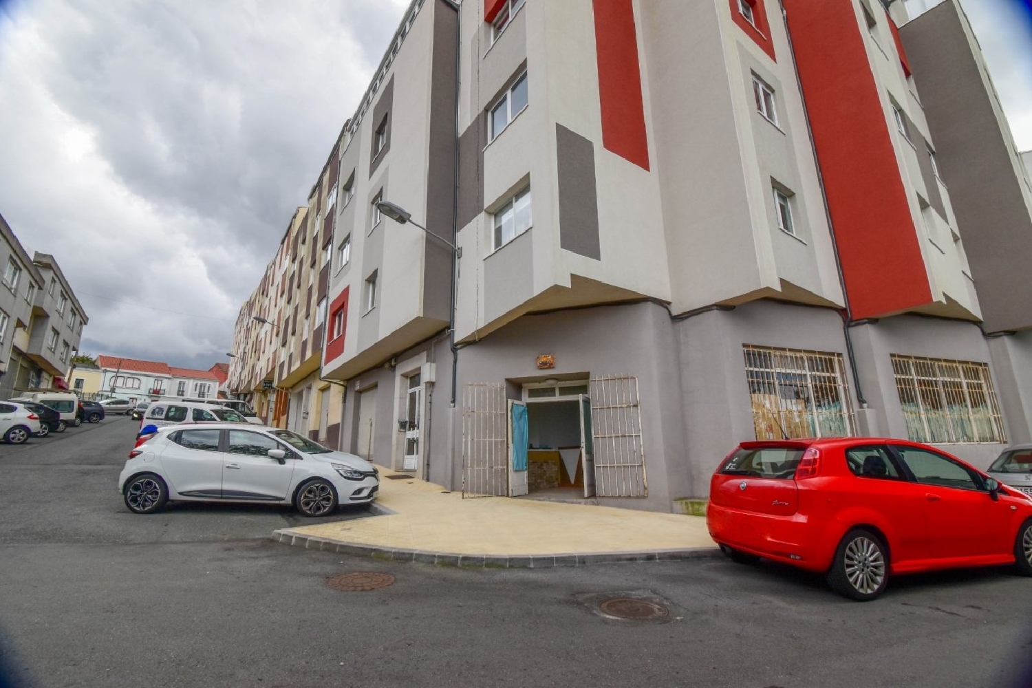 till salu lokal Oleiros Coruña 2