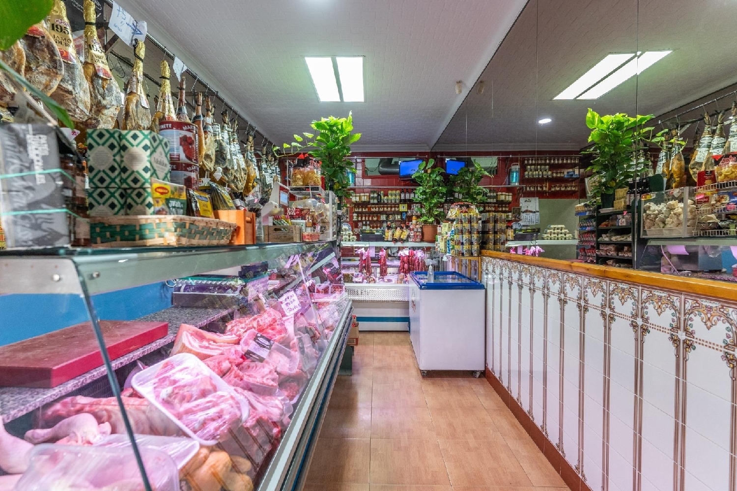  till salu lokal Oliveros-Altamira-Nueva Andalucía-Regiones Comarca Metropolitana De Almería 5