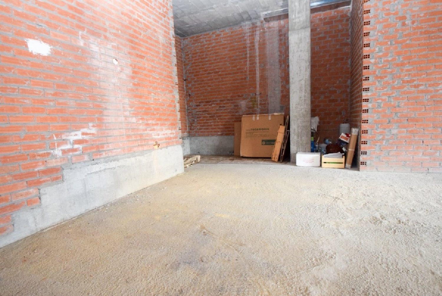  till salu lokal Ombre Coruña 8