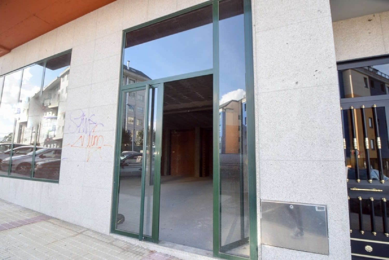  till salu lokal Ombre Coruña 4