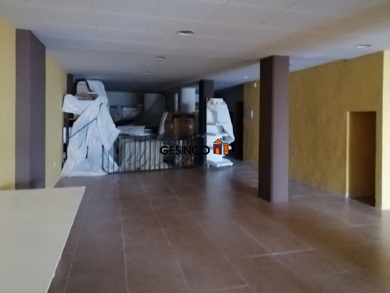 till salu lokal Urbanització D'hèlios Vall D'albaida 3