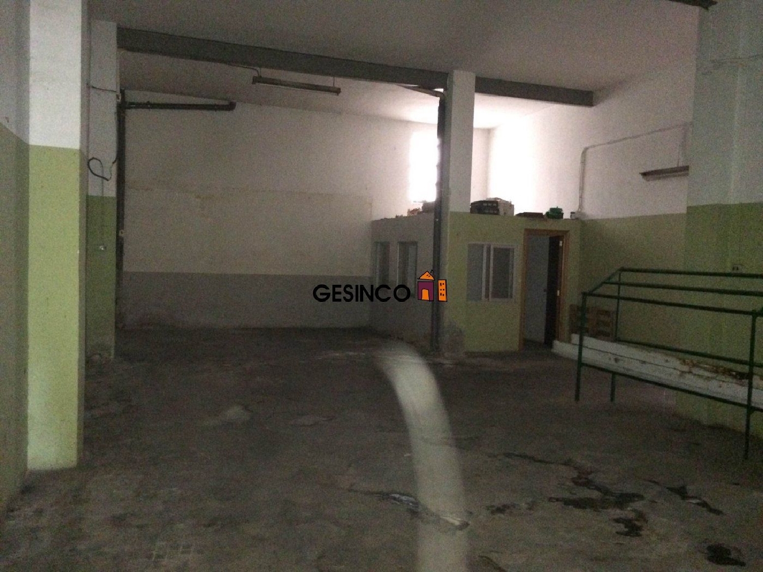  till salu lokal Urbanització D'hèlios Vall D'albaida 5