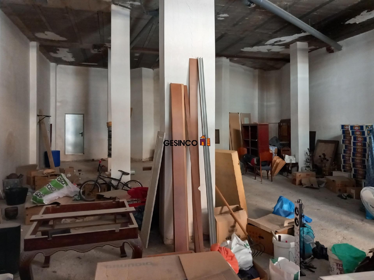 till salu lokal Urbanització D'hèlios Vall D'albaida 3