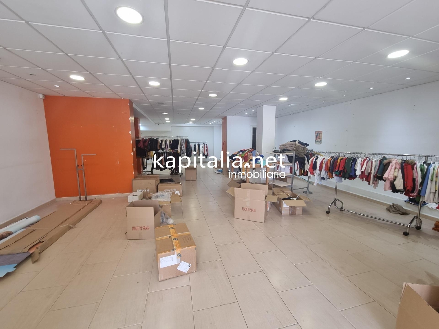  till salu lokal Urbanització D'hèlios Vall D'albaida 3