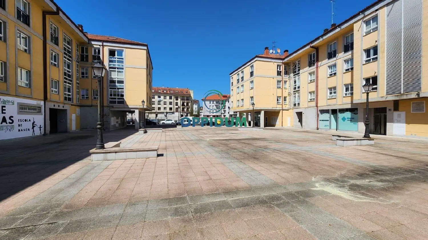 till salu lokal Bertamiráns Santiago 3
