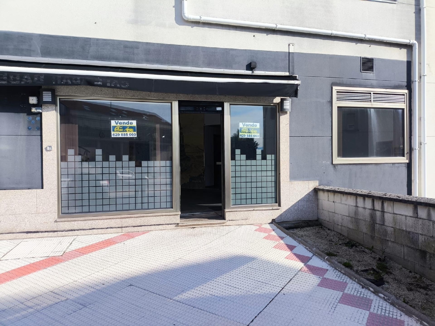  till salu lokal Oseiro Coruña 4
